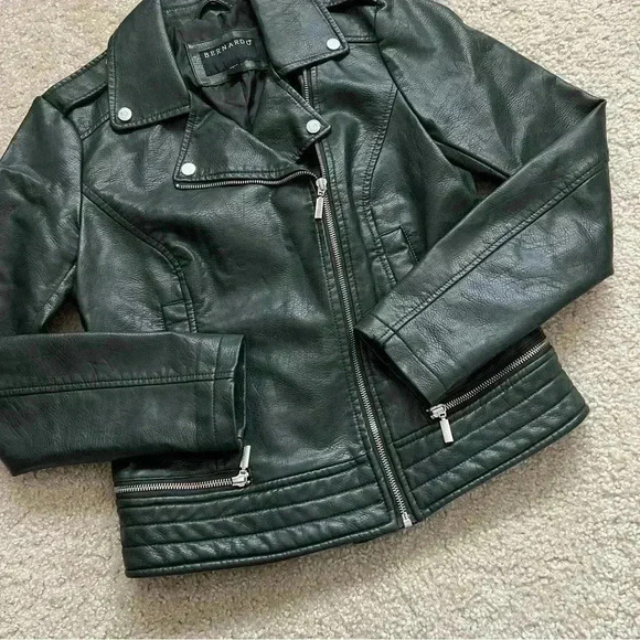Bernardo Asymmetrical Zip Moto Jacket Women Sz Small Faux Leather Green 7558B373 - Picture 8 of 16